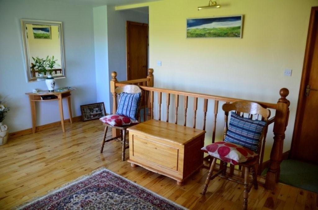 Decourcey'S Hazelbrook Farmhouse B&B Cleggan Exteriör bild